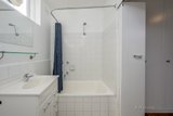 https://images.listonce.com.au/custom/160x/listings/470-edinburgh-street-flemington-vic-3031/278/01815278_img_04.jpg?W6rt3SXv0LU