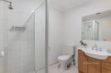 https://images.listonce.com.au/custom/160x/listings/471-eucalyptus-mews-notting-hill-vic-3168/661/01313661_img_07.jpg?oRurVR58BDo