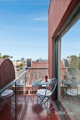 https://images.listonce.com.au/custom/160x/listings/471-victoria-street-brunswick-west-vic-3055/094/01900094_img_20.jpg?pAF2HHhjMl4