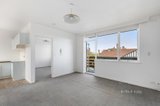 https://images.listonce.com.au/custom/160x/listings/472-barkly-street-st-kilda-vic-3182/550/01722550_img_04.jpg?kGtuyz5VghM