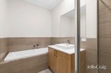 https://images.listonce.com.au/custom/160x/listings/473-guelph-street-somerville-vic-3912/309/01947309_img_08.jpg?9IZtPx5FL4c