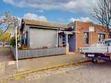 https://images.listonce.com.au/custom/160x/listings/474-racecourse-road-flemington-vic-3031/948/01767948_img_11.jpg?Bld-gqu9CWY