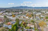 https://images.listonce.com.au/custom/160x/listings/4749-wicklow-ave-croydon-vic-3136/200/01917200_img_05.jpg?12sEBmH-5_k