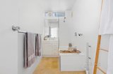 https://images.listonce.com.au/custom/160x/listings/476-haines-street-north-melbourne-vic-3051/948/01699948_img_06.jpg?6RfGwh75QxA