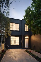 https://images.listonce.com.au/custom/160x/listings/48-buckingham-street-richmond-vic-3121/027/00781027_img_11.jpg?UGqqDilrsT8