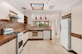 https://images.listonce.com.au/custom/160x/listings/48-carnarvon-road-strathmore-vic-3041/103/01927103_img_04.jpg?KZW7ofJbZqc