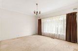https://images.listonce.com.au/custom/160x/listings/48-carnarvon-road-strathmore-vic-3041/103/01927103_img_06.jpg?lgSQTMak-fA