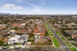 https://images.listonce.com.au/custom/160x/listings/48-carnarvon-road-strathmore-vic-3041/103/01927103_img_10.jpg?JHdCMGEy_y8