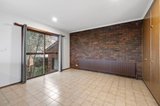 https://images.listonce.com.au/custom/160x/listings/48-crown-point-ridge-chirnside-park-vic-3116/123/01916123_img_03.jpg?_HPcblF0Gts
