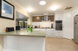 https://images.listonce.com.au/custom/160x/listings/48-de-havilland-avenue-strathmore-heights-vic-3041/269/00856269_img_04.jpg?UBg92_9tniI