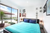 https://images.listonce.com.au/custom/160x/listings/48-enfield-drive-st-albans-park-vic-3219/321/01977321_img_08.jpg?ChFTe19h39k