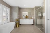 https://images.listonce.com.au/custom/160x/listings/48-garrisson-drive-glen-waverley-vic-3150/648/01596648_img_14.jpg?UVYuaO4dhSo