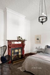 https://images.listonce.com.au/custom/160x/listings/48-kerr-street-fitzroy-vic-3065/932/01583932_img_08.jpg?rkVgVST_Sl4