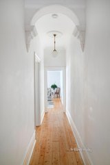 https://images.listonce.com.au/custom/160x/listings/48-lyndhurst-street-richmond-vic-3121/516/01631516_img_06.jpg?-iJOpXu2q0M