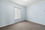 https://images.listonce.com.au/custom/160x/listings/48-melbourne-road-creswick-vic-3363/125/01296125_img_06.jpg?Rf7pC02_MVM