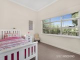 https://images.listonce.com.au/custom/160x/listings/48-newcastle-street-newport-vic-3015/152/01203152_img_07.jpg?fbzz0f6XkXY