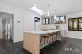 https://images.listonce.com.au/custom/160x/listings/48-norris-circuit-croydon-vic-3136/782/01815782_img_03.jpg?2tjqXFkEbys