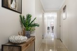 https://images.listonce.com.au/custom/160x/listings/48-orchard-road-doreen-vic-3754/202/00843202_img_02.jpg?iNHJyMFZ6Tw