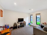 https://images.listonce.com.au/custom/160x/listings/48-panabeh-place-grovedale-vic-3216/264/01948264_img_11.jpg?rNv6OGJj_OU