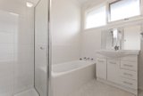 https://images.listonce.com.au/custom/160x/listings/48-parring-road-balwyn-vic-3103/430/01928430_img_04.jpg?d0blGg79V9U