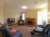 https://images.listonce.com.au/custom/160x/listings/48-pinoak-drive-yarra-glen-vic-3775/434/01525434_img_02.jpg?ec4JPh4QwjA