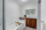 https://images.listonce.com.au/custom/160x/listings/48-rosa-street-templestowe-lower-vic-3107/287/01487287_img_08.jpg?ZsIY0mTLLcU