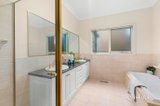 https://images.listonce.com.au/custom/160x/listings/48-simon-avenue-rowville-vic-3178/907/01902907_img_13.jpg?6xEMvJVgL_U