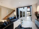 https://images.listonce.com.au/custom/160x/listings/48-south-wharf-drive-docklands-vic-3008/900/01731900_img_04.jpg?tQg7rmq8SKo