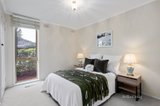 https://images.listonce.com.au/custom/160x/listings/48-thiele-street-doncaster-vic-3108/518/01559518_img_08.jpg?LqdGiDfM8d8