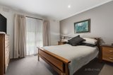 https://images.listonce.com.au/custom/160x/listings/48-valepark-drive-donvale-vic-3111/043/00882043_img_09.jpg?NCwwZ8eiCjQ