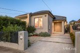 https://images.listonce.com.au/custom/160x/listings/48-wilmoth-street-thornbury-vic-3071/923/01910923_img_02.jpg?NhN5iW4D_DI