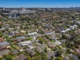 https://images.listonce.com.au/custom/160x/listings/48-winston-drive-doncaster-vic-3108/694/01678694_img_13.jpg?UiKeBUR1R7A