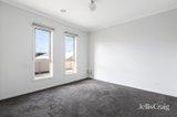 https://images.listonce.com.au/custom/160x/listings/4812-geelong-road-canadian-vic-3350/863/01988863_img_04.jpg?iKRacoseN1Q