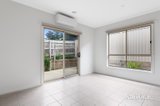 https://images.listonce.com.au/custom/160x/listings/4812-geelong-road-canadian-vic-3350/863/01988863_img_11.jpg?P1QKRKg3B2A