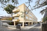 https://images.listonce.com.au/custom/160x/listings/482-dickens-street-elwood-vic-3184/287/01929287_img_14.jpg?2MDNQBzSl0w