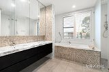 https://images.listonce.com.au/custom/160x/listings/482-new-street-brighton-vic-3186/933/01908933_img_12.jpg?mPMZkK4BDnM