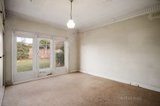 https://images.listonce.com.au/custom/160x/listings/483-waverley-road-malvern-east-vic-3145/682/00664682_img_07.jpg?taDgQLpRUXQ