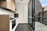 https://images.listonce.com.au/custom/160x/listings/484-ormond-road-elwood-vic-3184/581/01952581_img_03.jpg?8TP4RaKQhd0