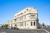 https://images.listonce.com.au/custom/160x/listings/4856-beach-road-hampton-vic-3188/746/01895746_img_01.jpg?POJl9J4DKu8