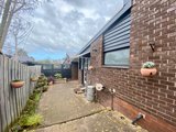 https://images.listonce.com.au/custom/160x/listings/486-buckingham-road-newtown-vic-3220/125/01774125_img_14.jpg?qZ_uVtYPwCQ
