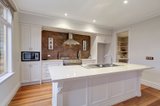 https://images.listonce.com.au/custom/160x/listings/487-waverley-road-mount-waverley-vic-3149/600/00310600_img_02.jpg?0b3qGPKPMNo