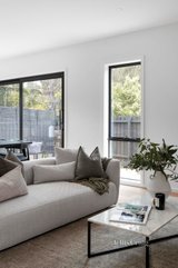 https://images.listonce.com.au/custom/160x/listings/488-karingal-drive-eltham-north-vic-3095/734/01567734_img_05.jpg?t-UXATaznaA