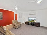 https://images.listonce.com.au/custom/160x/listings/48a-kimberley-drive-chirnside-park-vic-3116/487/01525487_img_06.jpg?6WfUouWp2cY