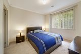 https://images.listonce.com.au/custom/160x/listings/49-amberley-court-bulleen-vic-3105/369/00352369_img_05.jpg?nL6HVSYemWE