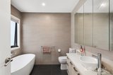 https://images.listonce.com.au/custom/160x/listings/49-ambon-court-heidelberg-west-vic-3081/602/01976602_img_08.jpg?ZbTx9VqavkQ