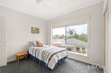 https://images.listonce.com.au/custom/160x/listings/49-armstrong-grove-yarra-glen-vic-3775/711/01839711_img_10.jpg?9eNp2zYBmrY
