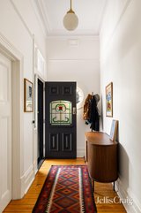 https://images.listonce.com.au/custom/160x/listings/49-arthurton-road-northcote-vic-3070/650/01975650_img_02.jpg?_P0DIwQY324