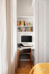 https://images.listonce.com.au/custom/160x/listings/49-arthurton-road-northcote-vic-3070/650/01975650_img_16.jpg?JMIzie18sws