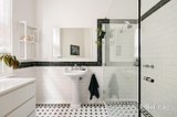 https://images.listonce.com.au/custom/160x/listings/49-arthurton-road-northcote-vic-3070/650/01975650_img_20.jpg?ffsFjm0hSXA