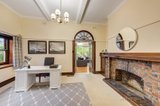 https://images.listonce.com.au/custom/160x/listings/49-berkeley-street-hawthorn-vic-3122/690/00435690_img_09.jpg?C8OzcQTWCYA